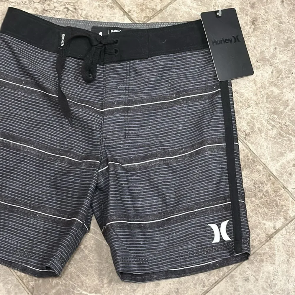 Hurley Boys Shoreline Board Shorts NEW Size 4